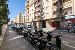 Piso en venta en Pajaritos - Plaza de Toros en Granada