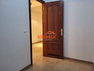 Piso en venta en Ciudad Jardín - Zoco en Córdoba