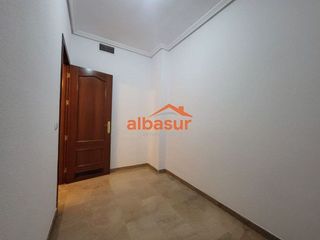 Piso en venta en Ciudad Jardín - Zoco en Córdoba