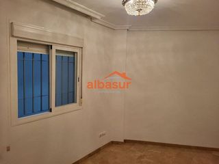 Piso en venta en Ciudad Jardín - Zoco en Córdoba