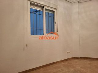 Piso en venta en Ciudad Jardín - Zoco en Córdoba