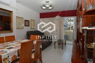 Piso en venta en Reyes Católicos en Alcalá de Henares