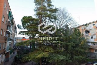 Piso en venta en Reyes Católicos en Alcalá de Henares