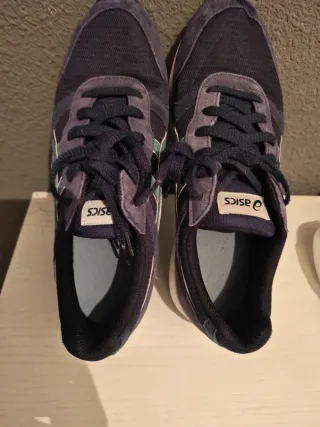 Zapatillas Asics Talla 43.5 Azul/Morado OFERTA HOY