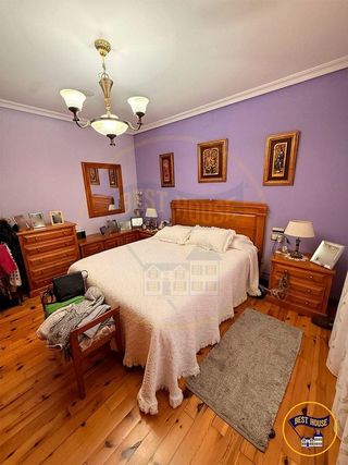 Casa adosada en venta en Reyes Católicos - Paseo San Antonio en Cuenca