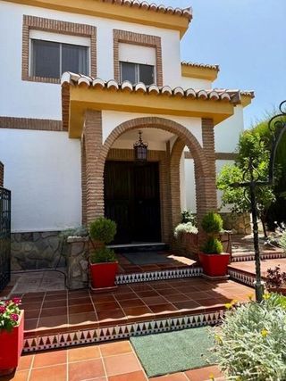 Chalet en venta en Otura
