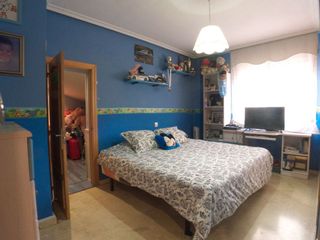 Casa adosada en venta en Polígono - Carrefour en Ávila