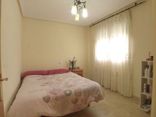 Casa adosada en venta en Polígono - Carrefour en Ávila