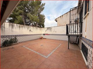 Casa adosada en venta en Puebla de Montalbán (La)
