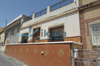 Chalet en venta en Berja