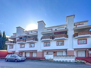 Casa adosada en venta en Riviera del Sol en Mijas