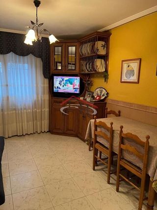 Chalet en venta en Villaquilambre