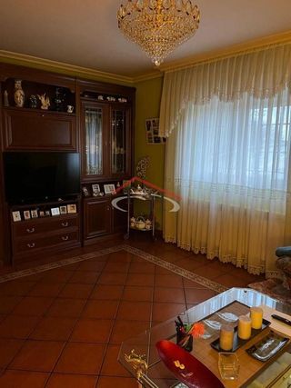 Chalet en venta en Villaquilambre