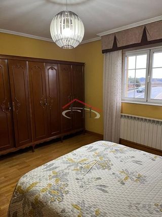 Chalet en venta en Villaquilambre