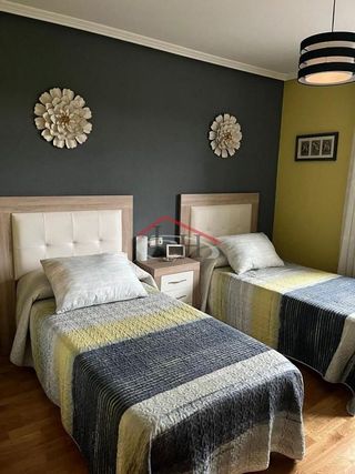 Chalet en venta en Villaquilambre