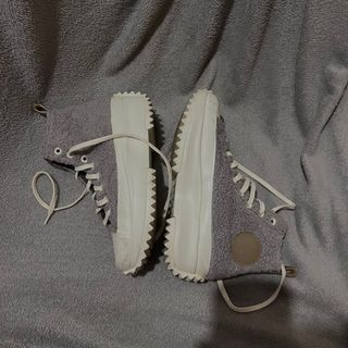 Converse Botas Grises y Blancas