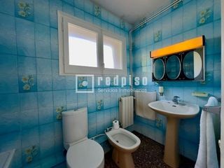 Piso en venta en Can Serra en Hospitalet de Llobregat, L´