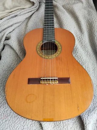 Guitarra española Alhambra 5p