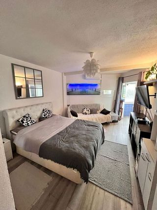 Piso en venta en El Faro de Calaburra - Chaparral en Mijas