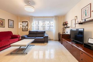 Piso en venta en Ciudad Jardín - Tagarete - El Zapillo en Almería