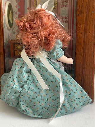 Bambola porcellana 16 cm