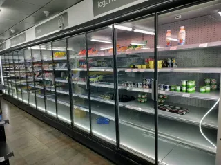 Nevera expositora refrigerada