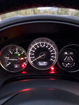 Mazda CX-5 Luxury 2.2D 175 4WD Aut. Techo solar