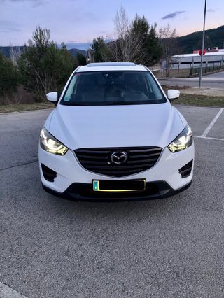 Mazda CX-5 Luxury 2.2D 175 4WD Aut. Techo solar