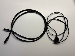 PS4 500GB + 2 Mandos + GTA Trilogy