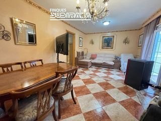 Chalet en venta en Cervera