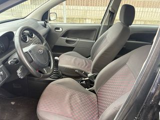 Ford Fiesta 2002