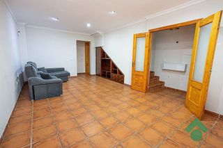 Casa adosada en venta en La Granja-La Colina-Los Pastores en Algeciras