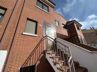 Casa adosada en venta en Zurguén en Salamanca