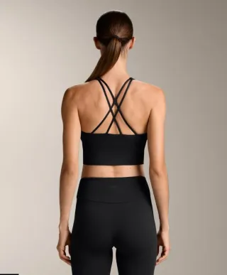 Top deportivo mujer Oysho negro talla S