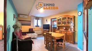 Casa adosada en venta en Binéfar