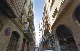 Piso en venta en El Raval en Barcelona