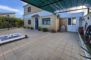 Chalet en venta en Espartinas