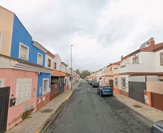 Casa adosada en venta en Coria del Río