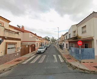 Casa adosada en venta en Coria del Río