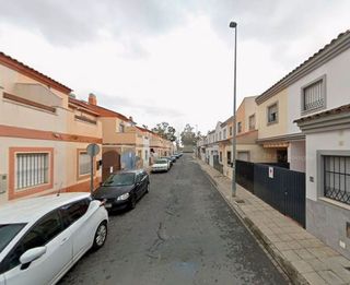 Casa adosada en venta en Coria del Río