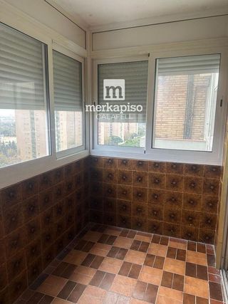 Piso en venta en El Gornal en Hospitalet de Llobregat, L´
