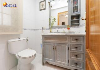 Casa adosada en venta en Otura