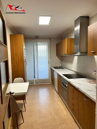 Piso en venta en Santa Cruz - Industria - Polígono Campollano en Albacete