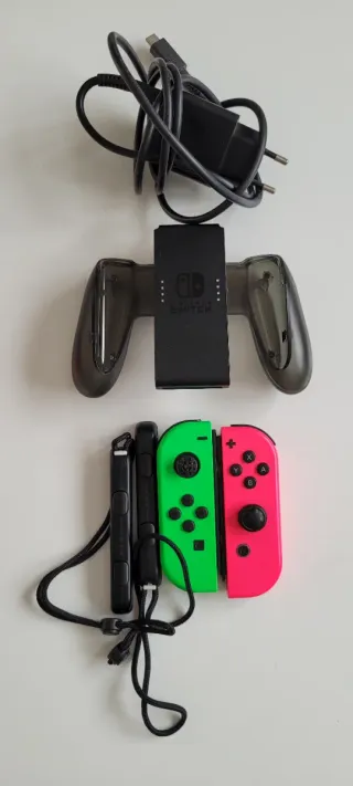 Nintendo Switch Completo con Accesorios