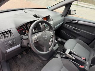 Opel Zafira 1.8 gasolina 7 PLAZAS