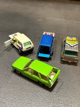 Lote 4 coches antiguos