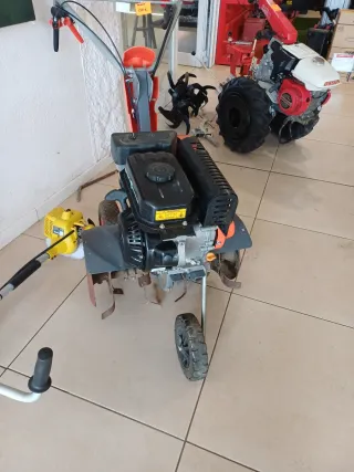 Motoazada Oleo-Mac MH150RK