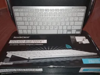 Teclado Bluetooth SilverCrest Plata/Blanco