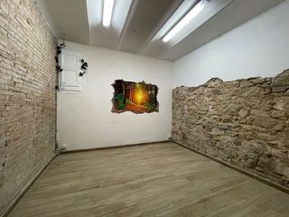 Local comercial en alquiler en Sants en Barcelona