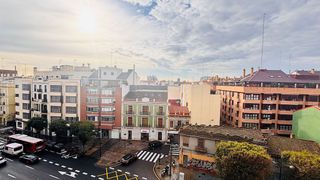 Piso en alquiler en Aiora en Valencia